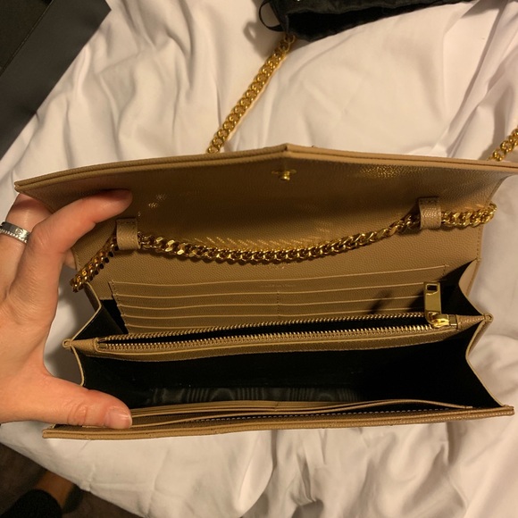 YSL Saint Laurent Monogram Chain Wallet - Picture 6 of 7